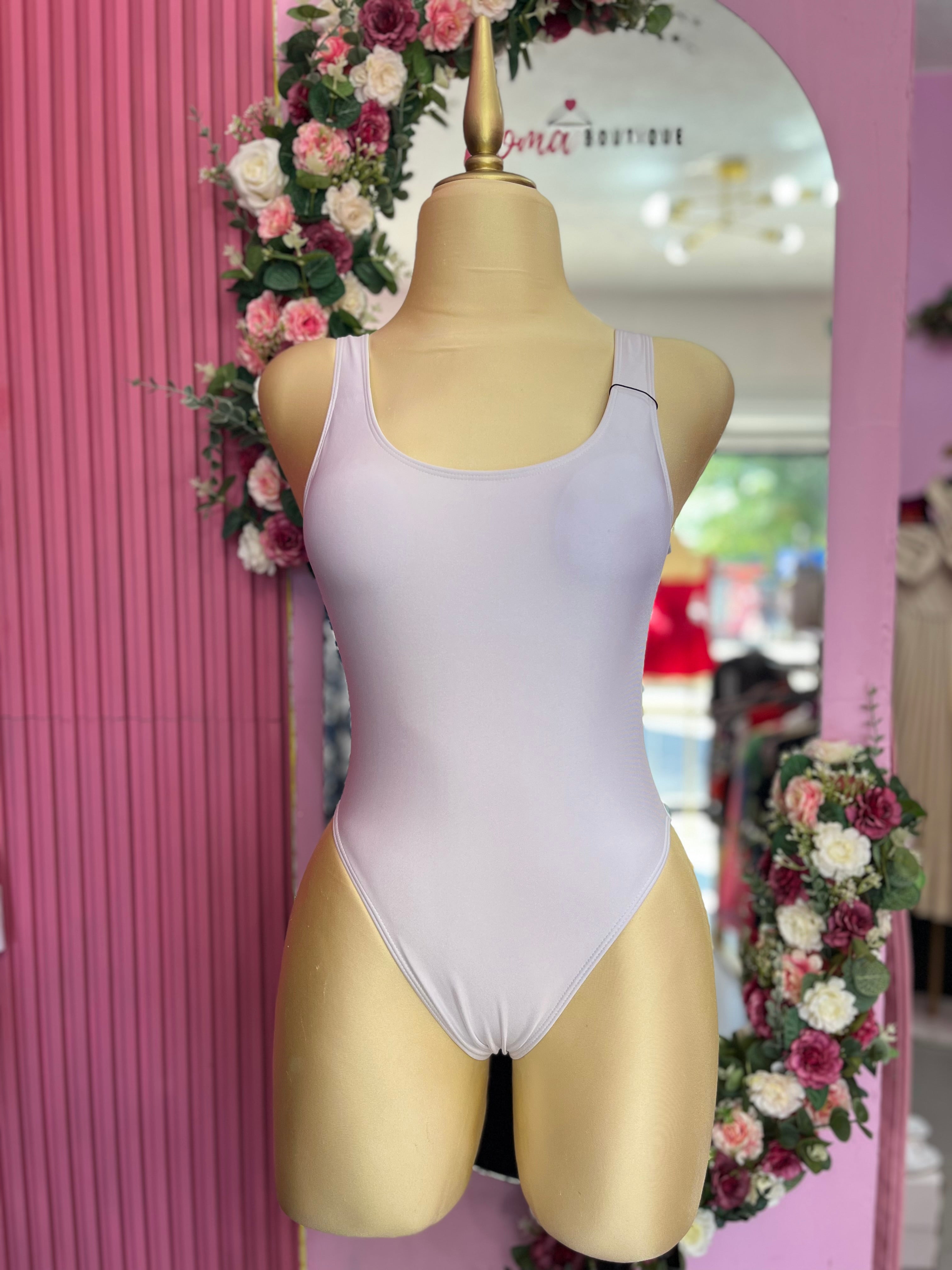 Traje de baño completo casual