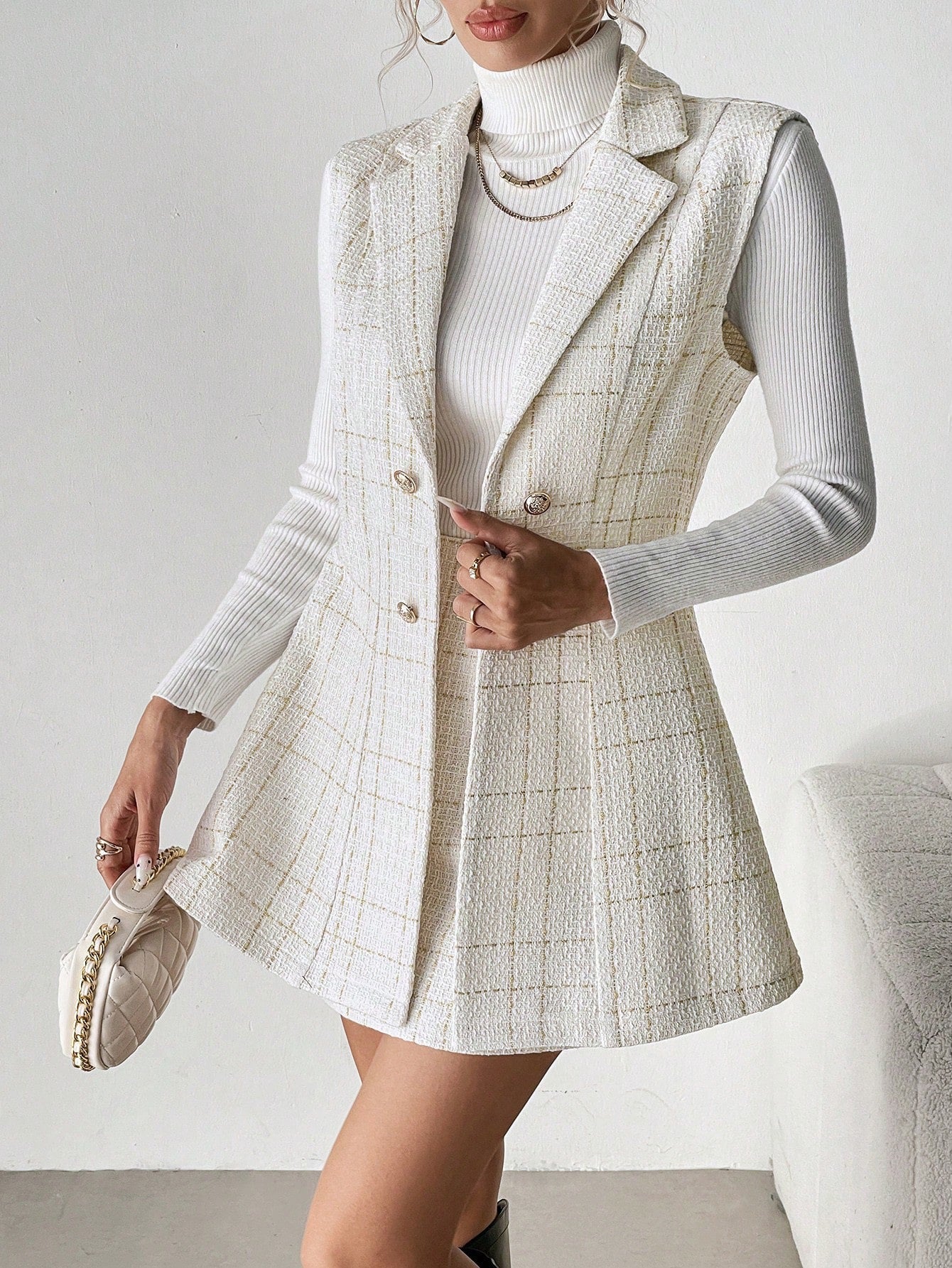 Conjunto falda con chaleco