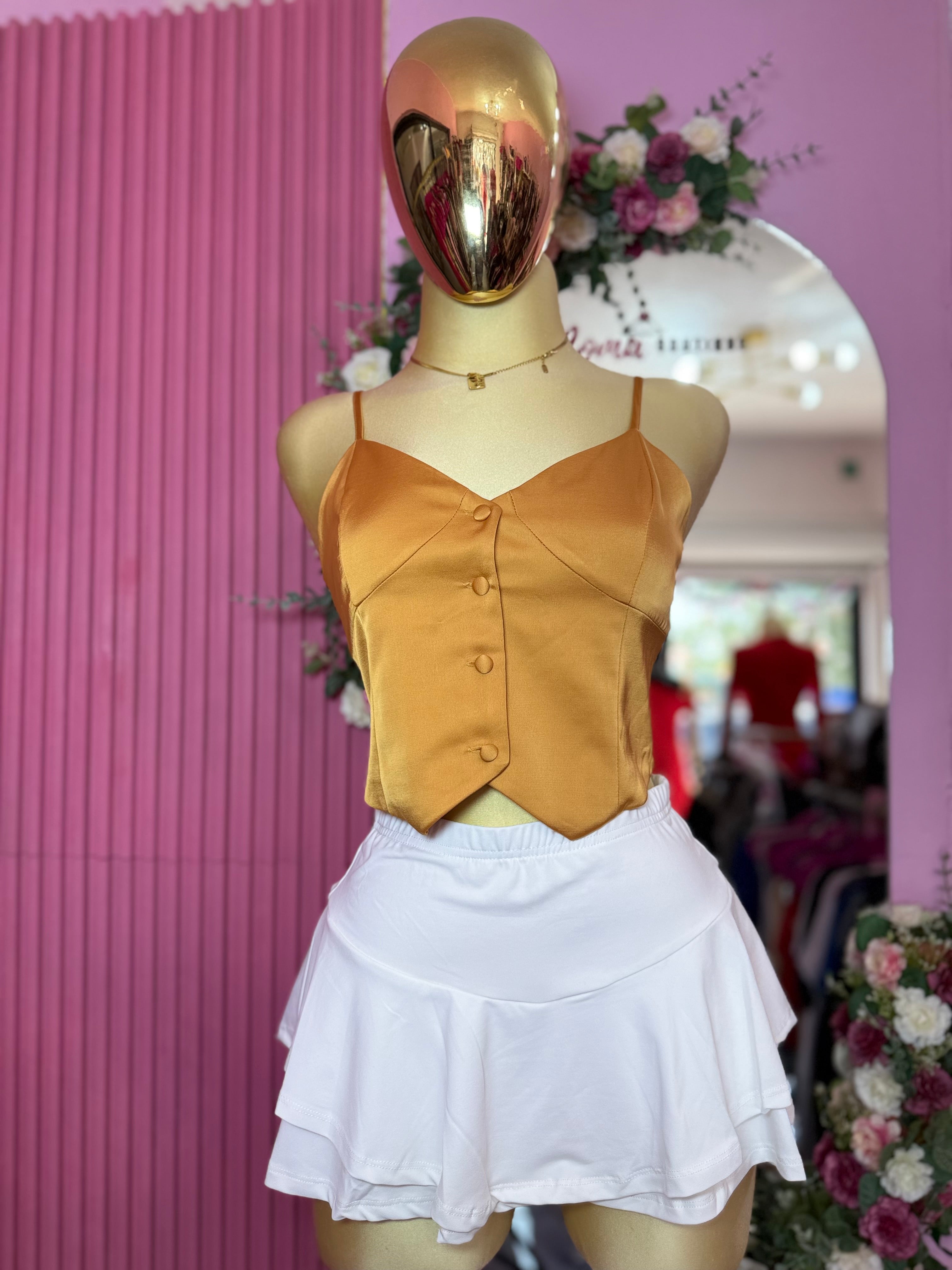 Top casual con corte de blazer