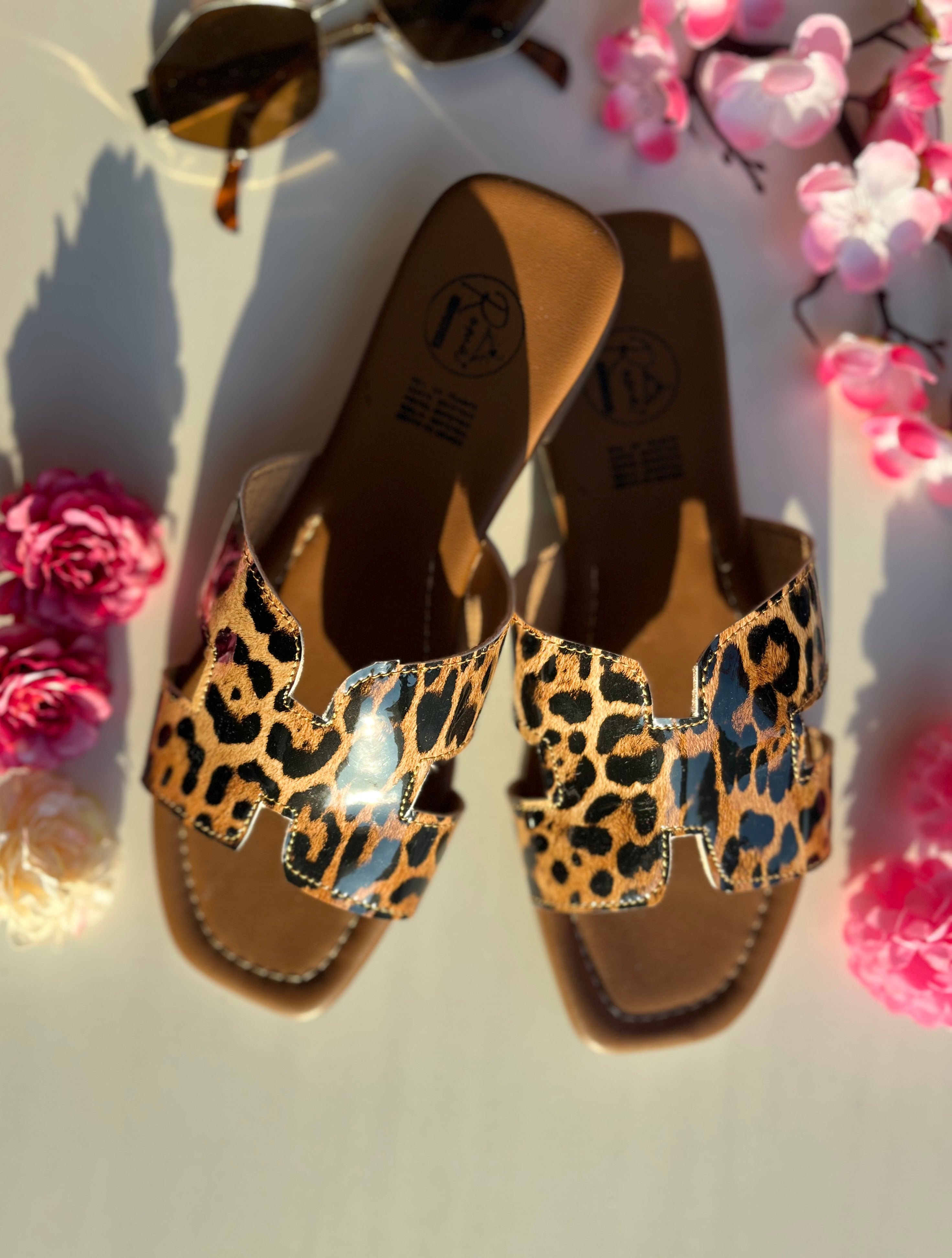 Sandalias animal print
