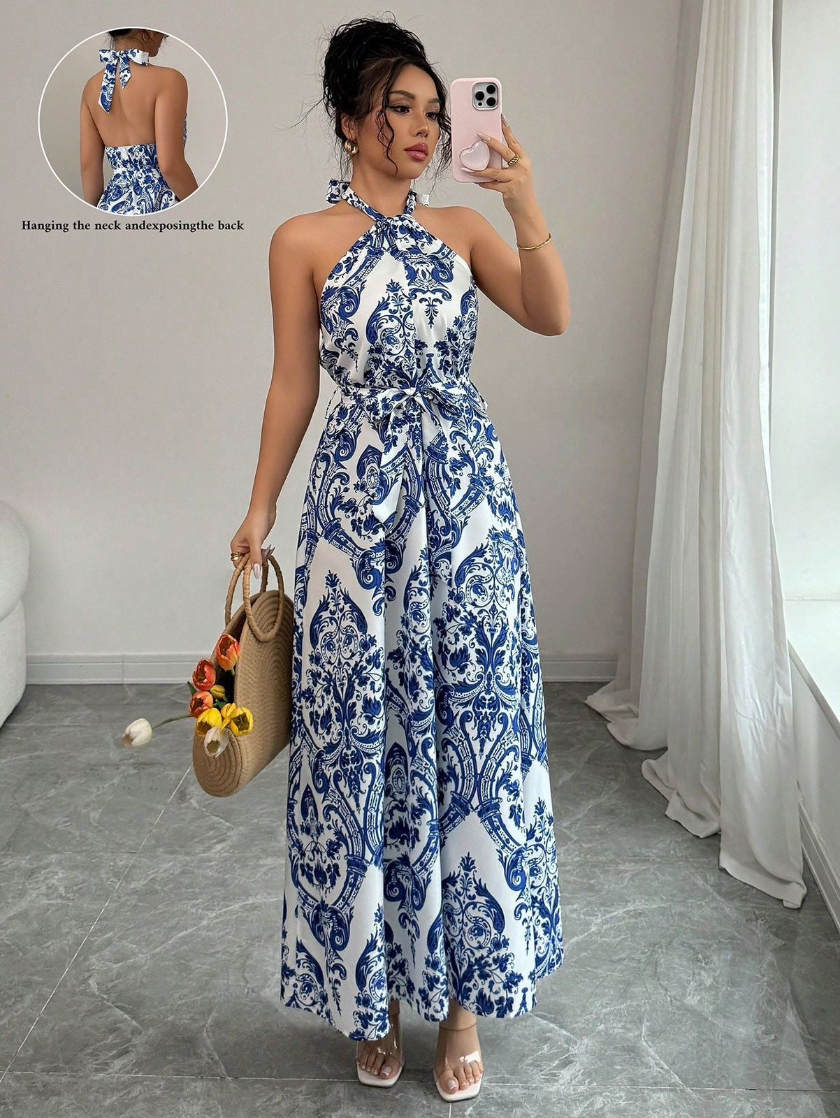 Vestido azul de mandala de cuello