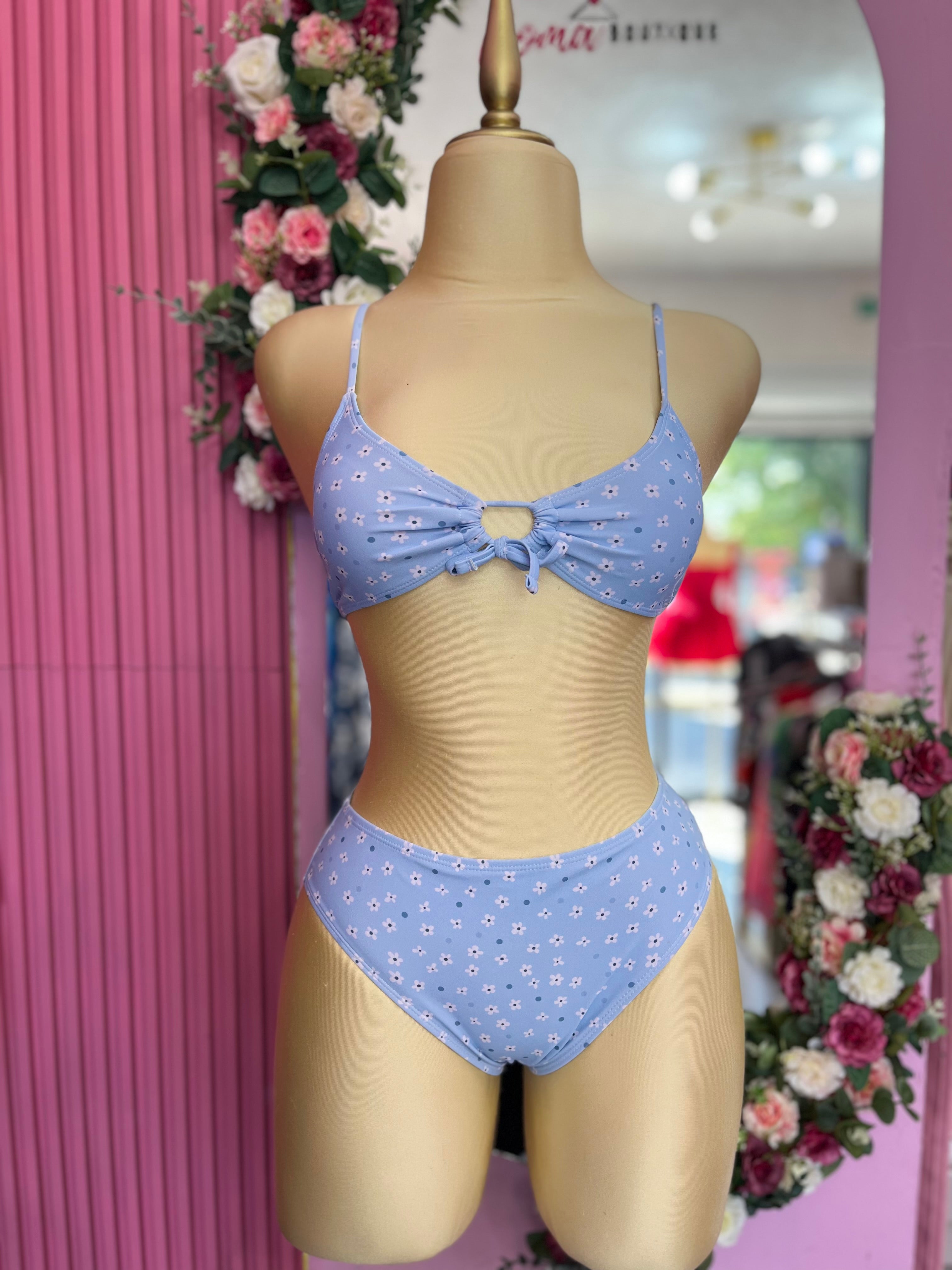 Traje de baño 2 piezas con flores