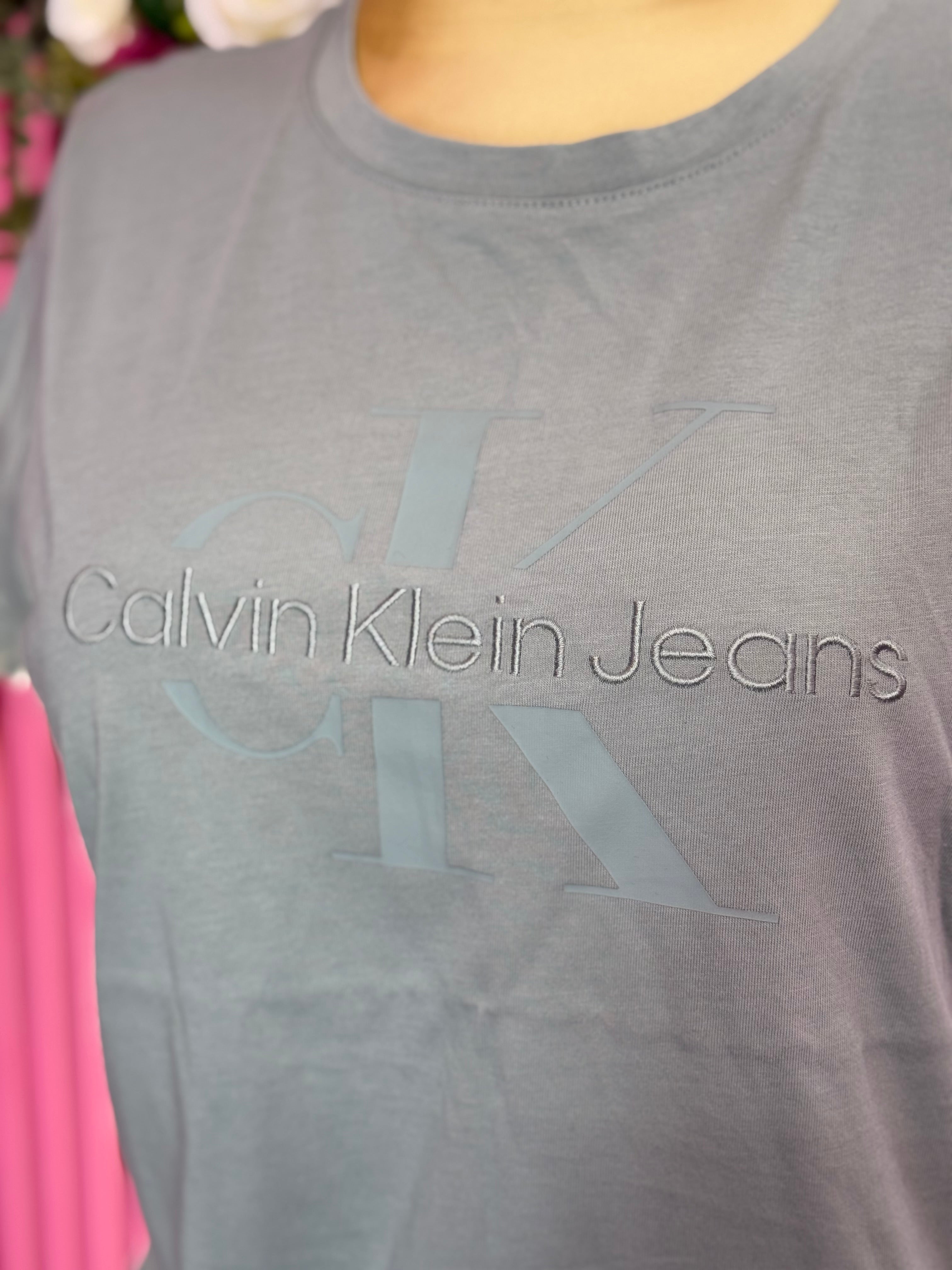 Blusa Calvin Klein