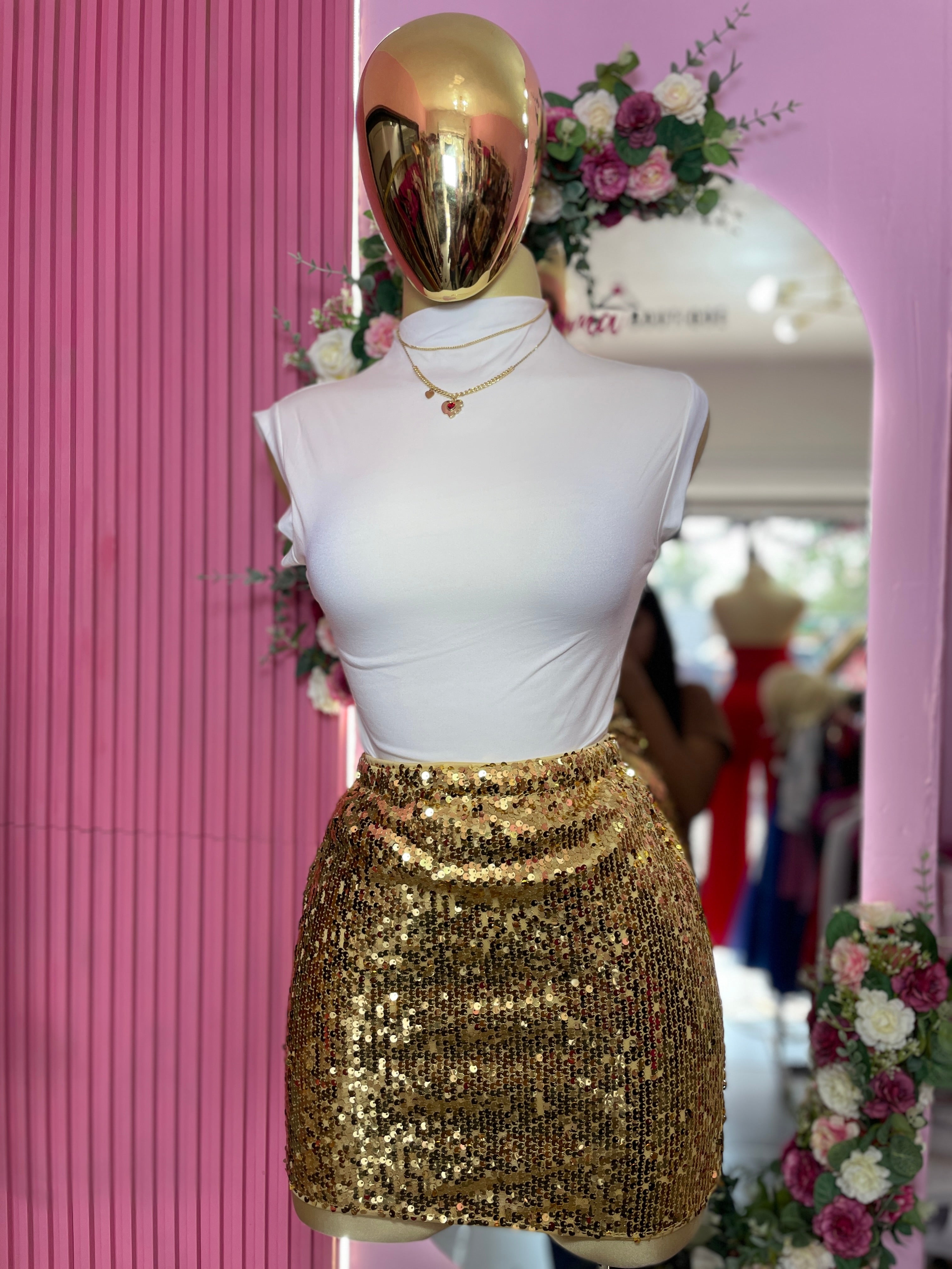 Falda de lentejuelas dorada