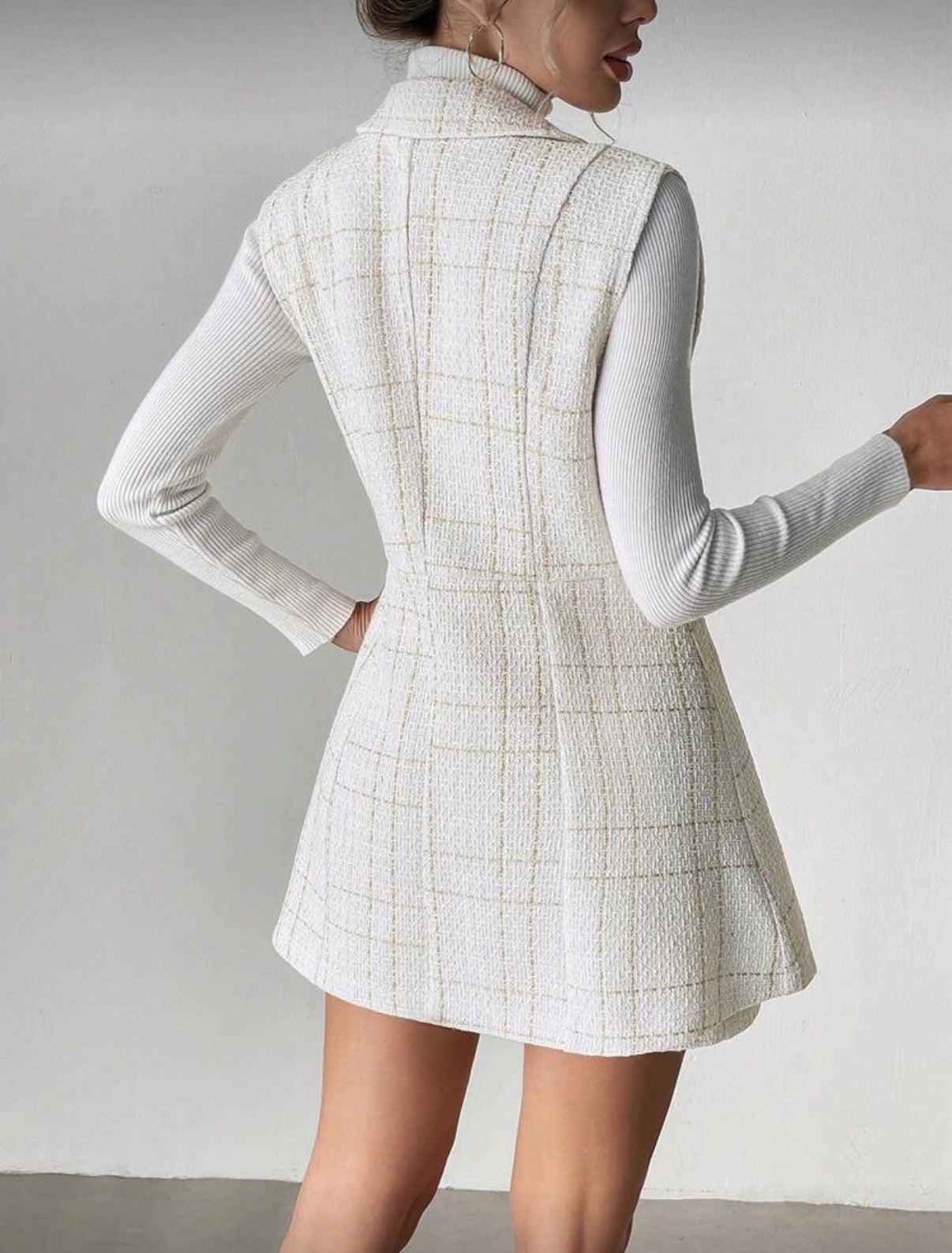 Conjunto falda con chaleco