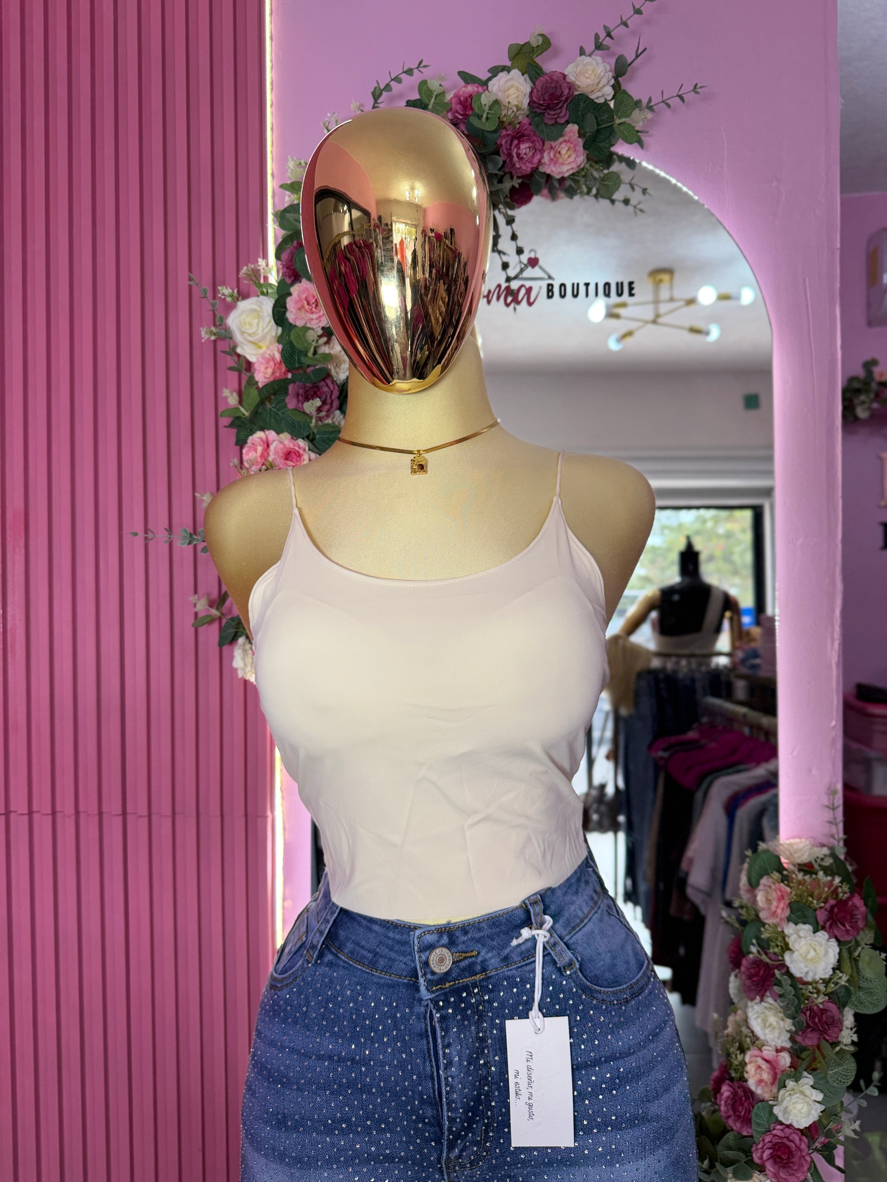 Top sin costura con copa