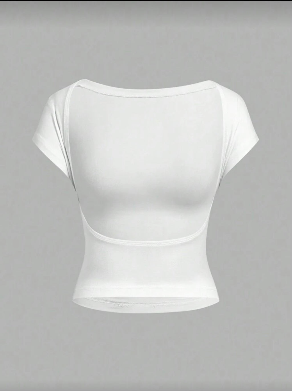 Blusa básica con espalda descubierta