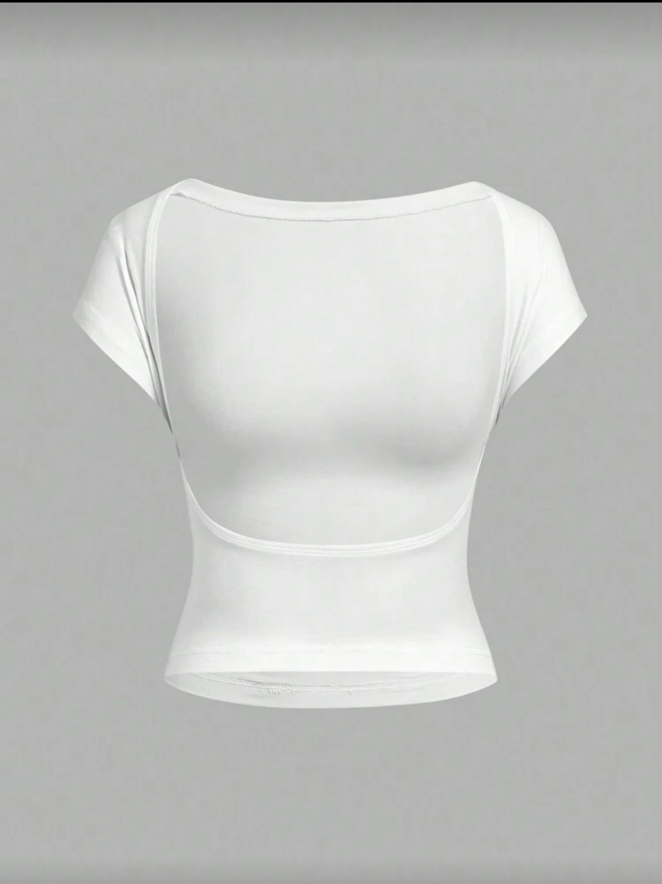 Blusa básica con espalda descubierta