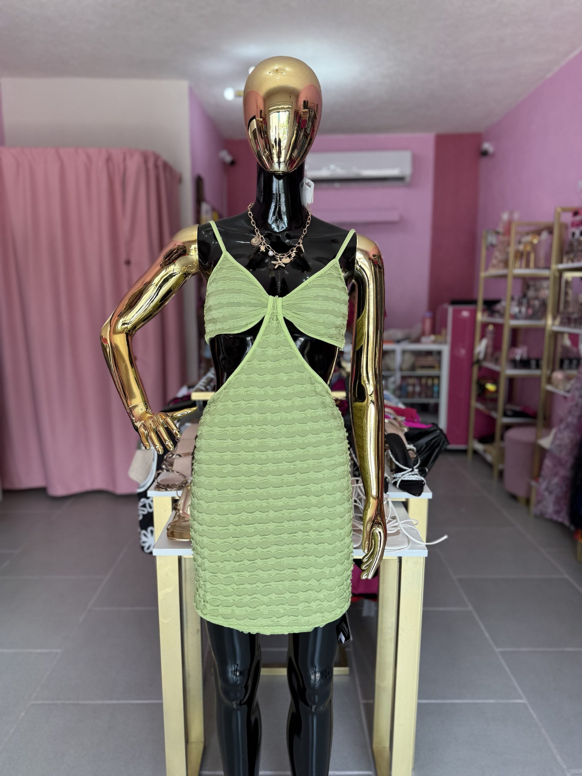 Vestido corto tirantes verde